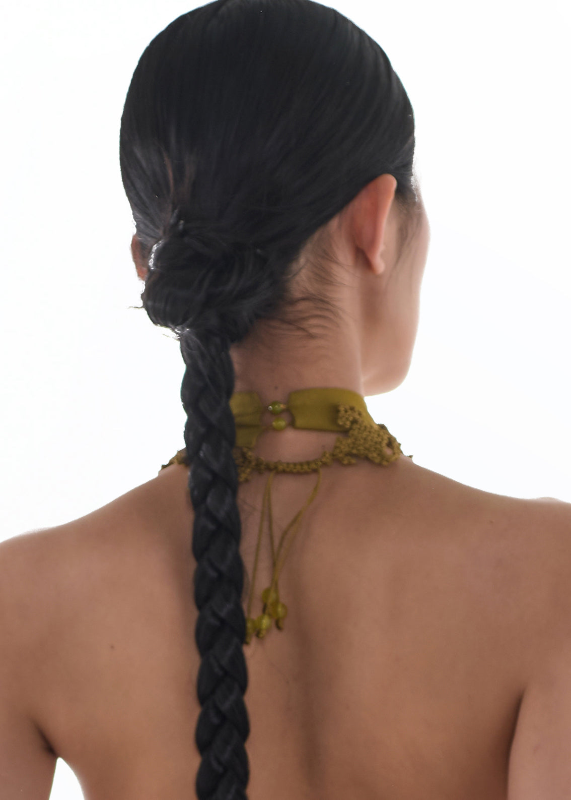 JIFF CONTOUR Golden Jade Collection Hand-Knotted Natural Xiuyan Gold Jade Statement Necklace