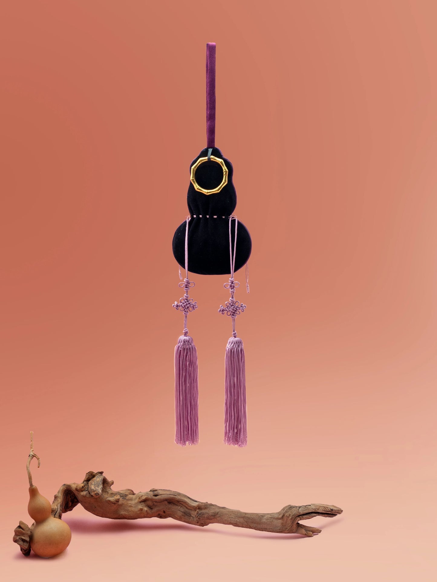 JIFF CONTOUR Golden Jade Collection Purple-Blaze Gourd Manchu Hand-Embroidered Tasseled Sachet